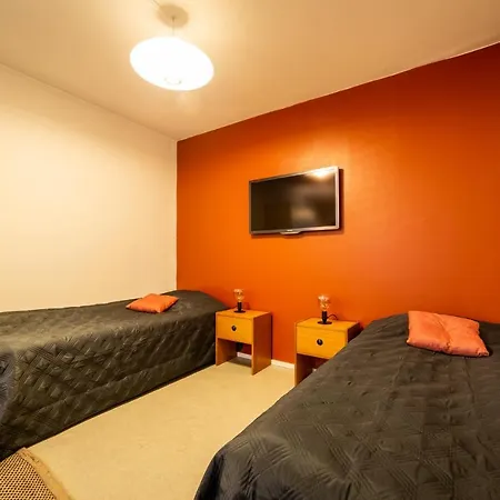 Kulkuri Hostellit Haemeenlinna Экстерьер фото