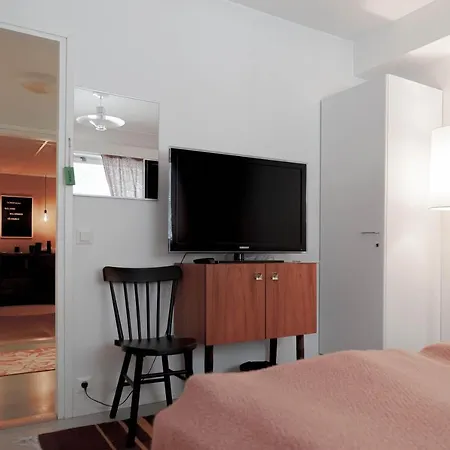 Kulkuri Hostellit Haemeenlinna Экстерьер фото